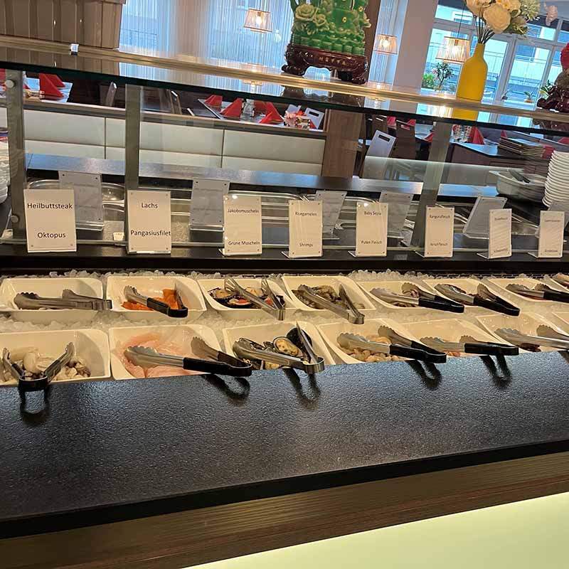 Fleisch und Fisch China Restaurant PALAST Liu Meng KG Innenraum
